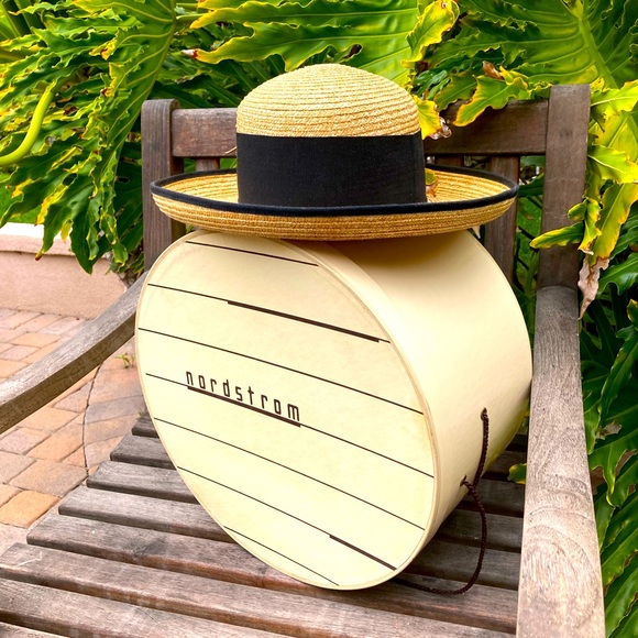 Vintage Nordstrom Straw Black Grosgrain Ribbon Sun Hat - Picture 4 of 14